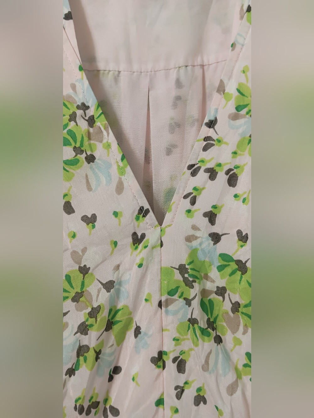 ME+EM Soft Pink- Green Floral Midi Dress. Pockes, Zipper On Side, V-neck Size 8 - Picture 4 of 16